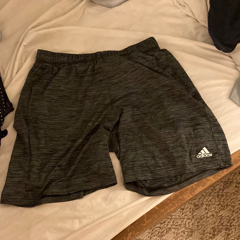 Men’s basketball shorts